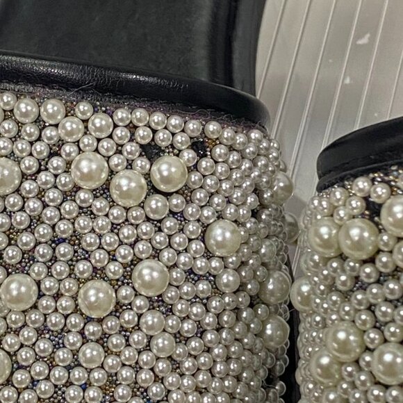 Journee Collection Pearl Embellished Slide Sandals Black Size 12 - Picture 4 of 16